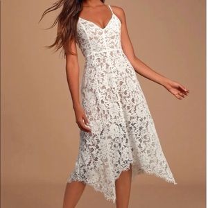 LULUS NWT Sleeveless White Lace Midi Dress